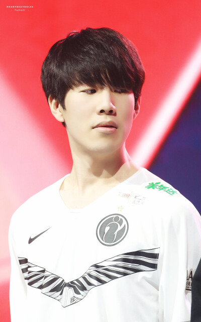 【赛前预告】2020KPL秋季赛11.26赛程，重庆QGhappy vs 武汉eStarPro，RNG.M vs 佛山GK