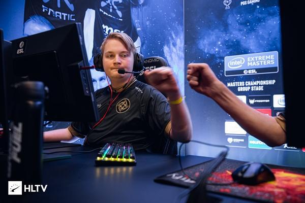 宁王： Invictus Gaming 训练不多，磨合也不够，在德国杯上输球是正常的，黑粉们正在高潮